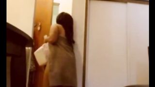 IT FINALLY HAPPENED: PIZZA GUY GOES FOR CAMGIRL'S TITS - celebwhore.com