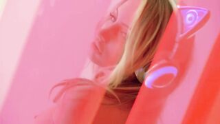 Liz Katz Retro Vibe Modern Girl Video Leaked | celebwhore